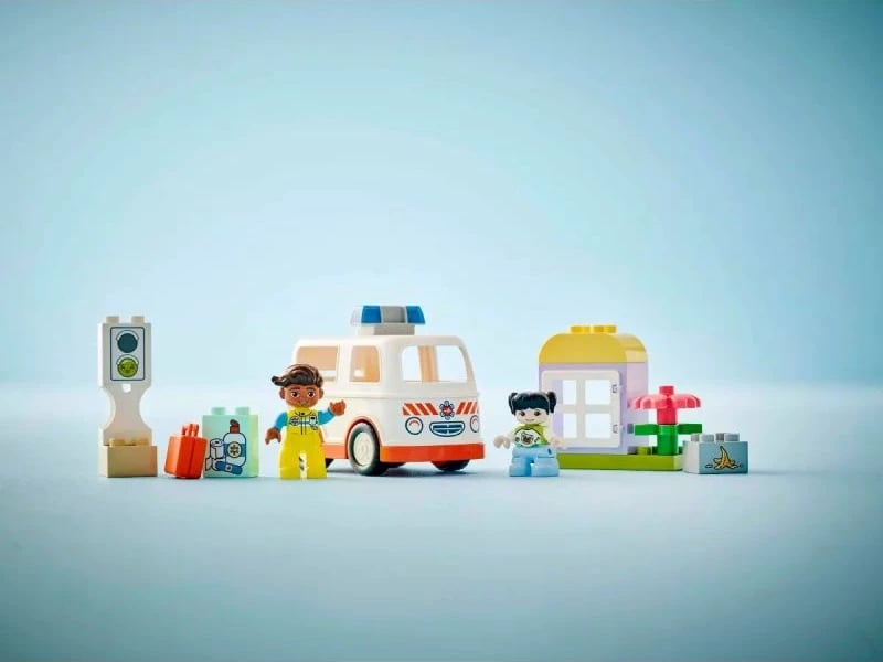 lodra lego për fëmijë duplo ambulance
