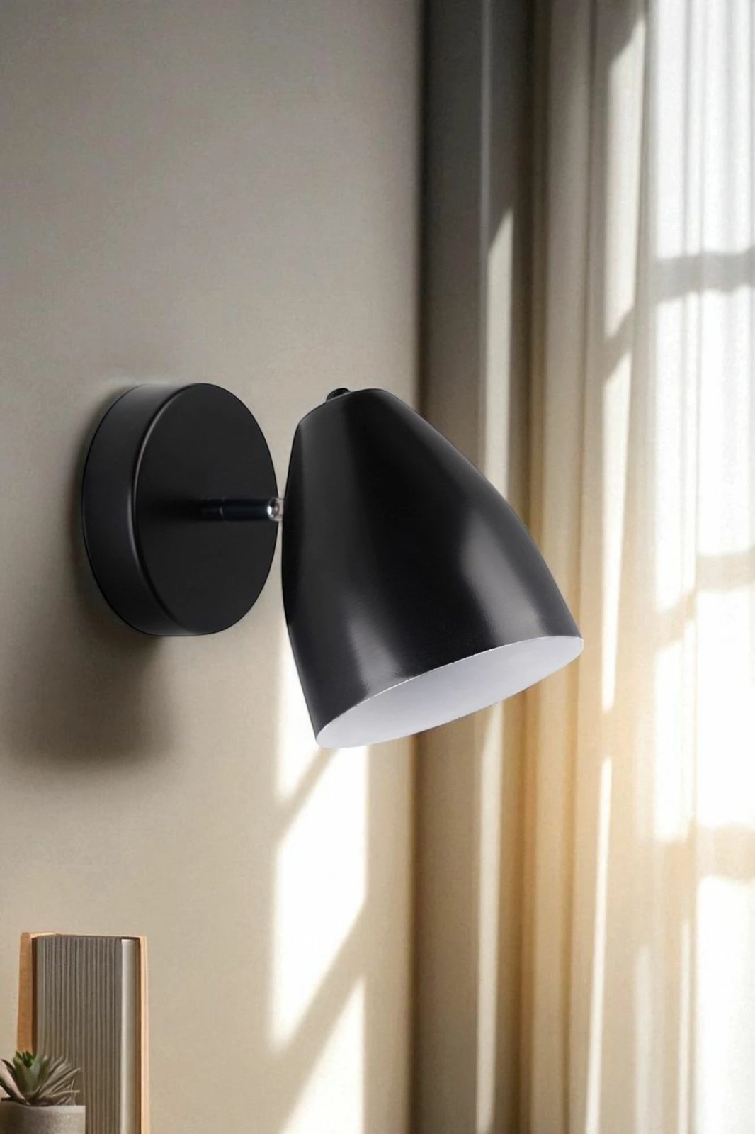 Llambë muri Opviq, 9078-5, ngjyrë e zezë