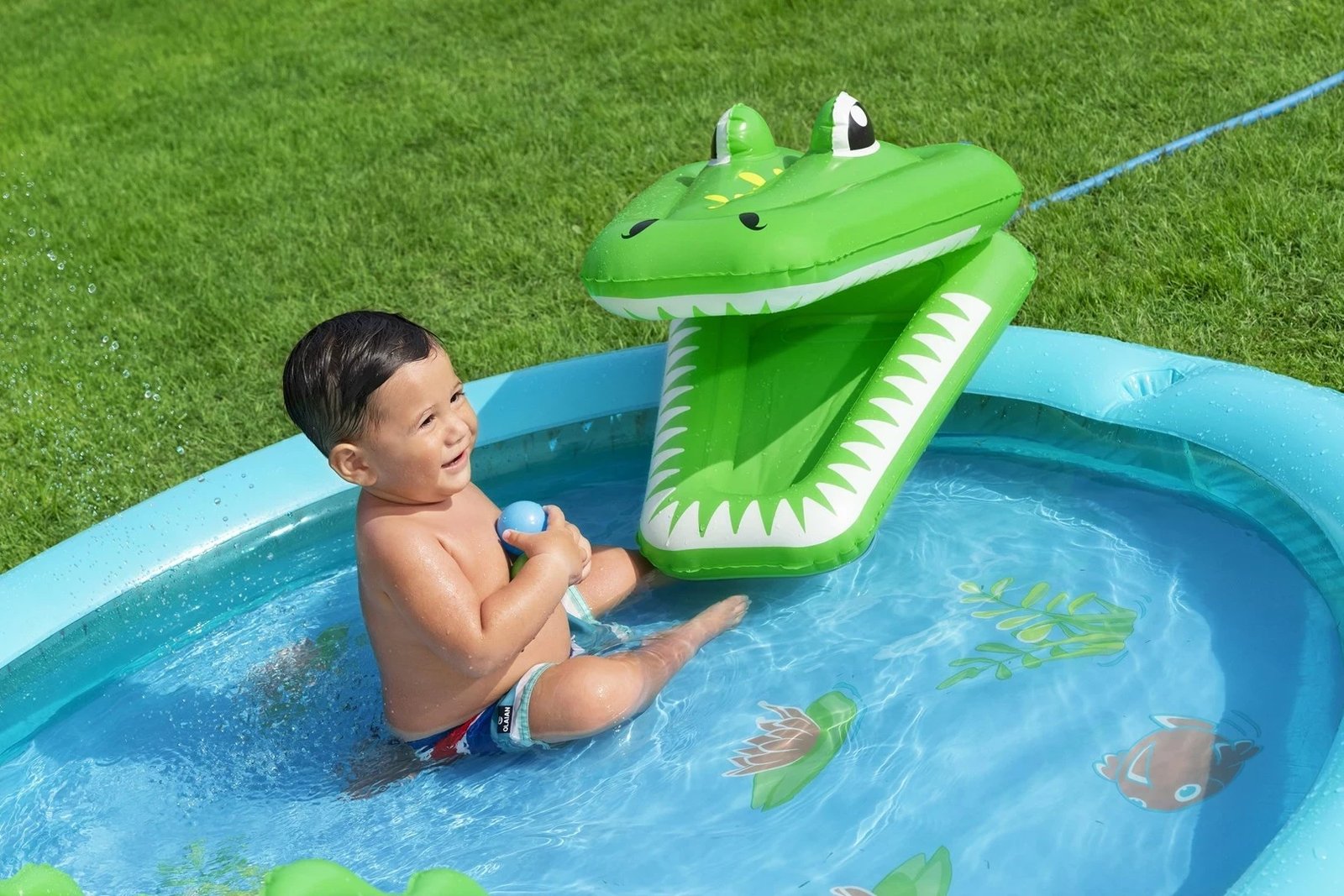 Qendër loje uji e fryrë për fëmijë Bestway Crocodile Cove, 2.24m x 1.81m x 72cm, shumëngjyrëshe Qendër loje uji e fryrë për fëmijë Bestway Crocodile Cove, 2.24m x 1.81m x 72cm, shumëngjyrëshe