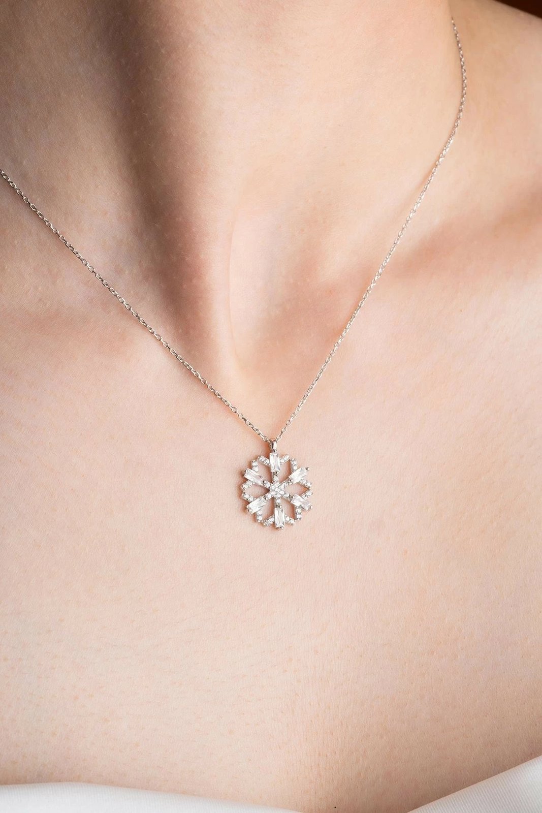 Vathë argjendi Jumeon, NRZ999102