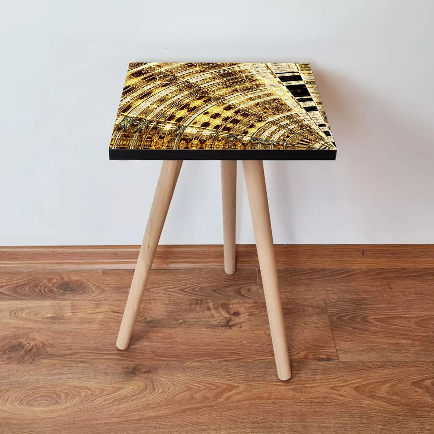 Tavolinë anësore Skye Decor, Shp142, ngjyrë ari