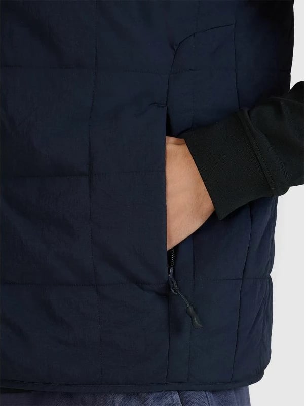 Jelek pa mëngë për meshkuj 4f