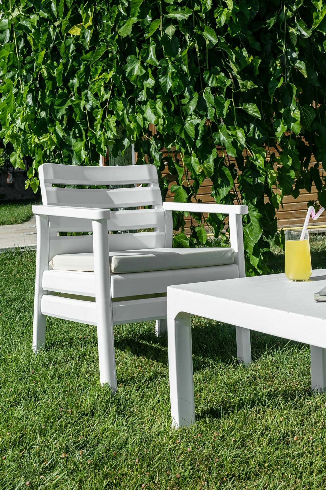 Set lounge për kopsht, ngjyrë e bardhë, Skye Decor, Solemare