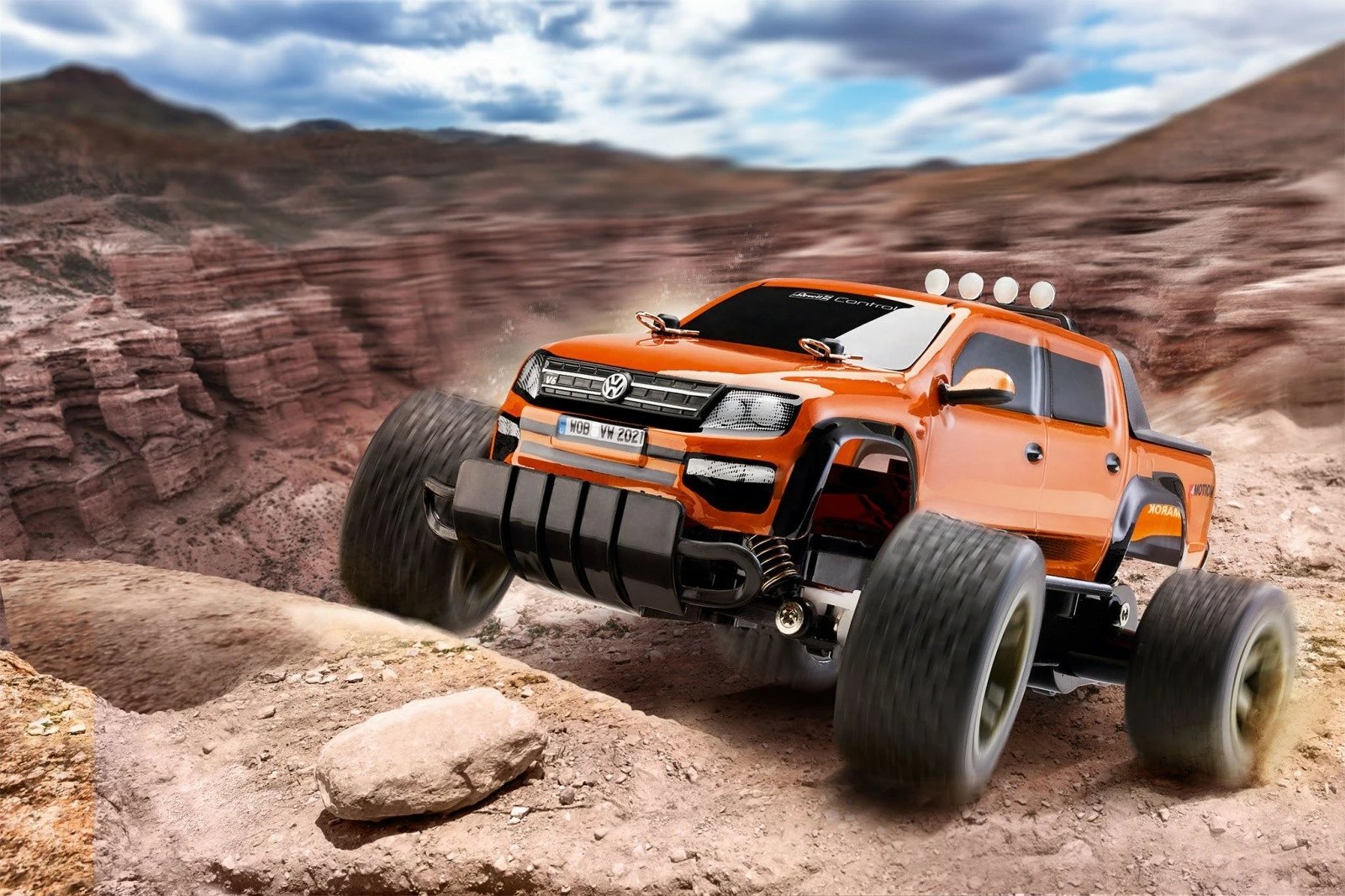 Veture me telekomandë Revell RC VW Amarok, 1:18, Portokalli e zezë