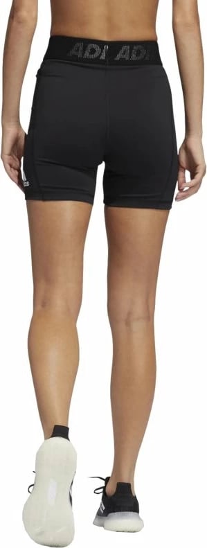 Shorce për femra adidas Techfit, të zeza
