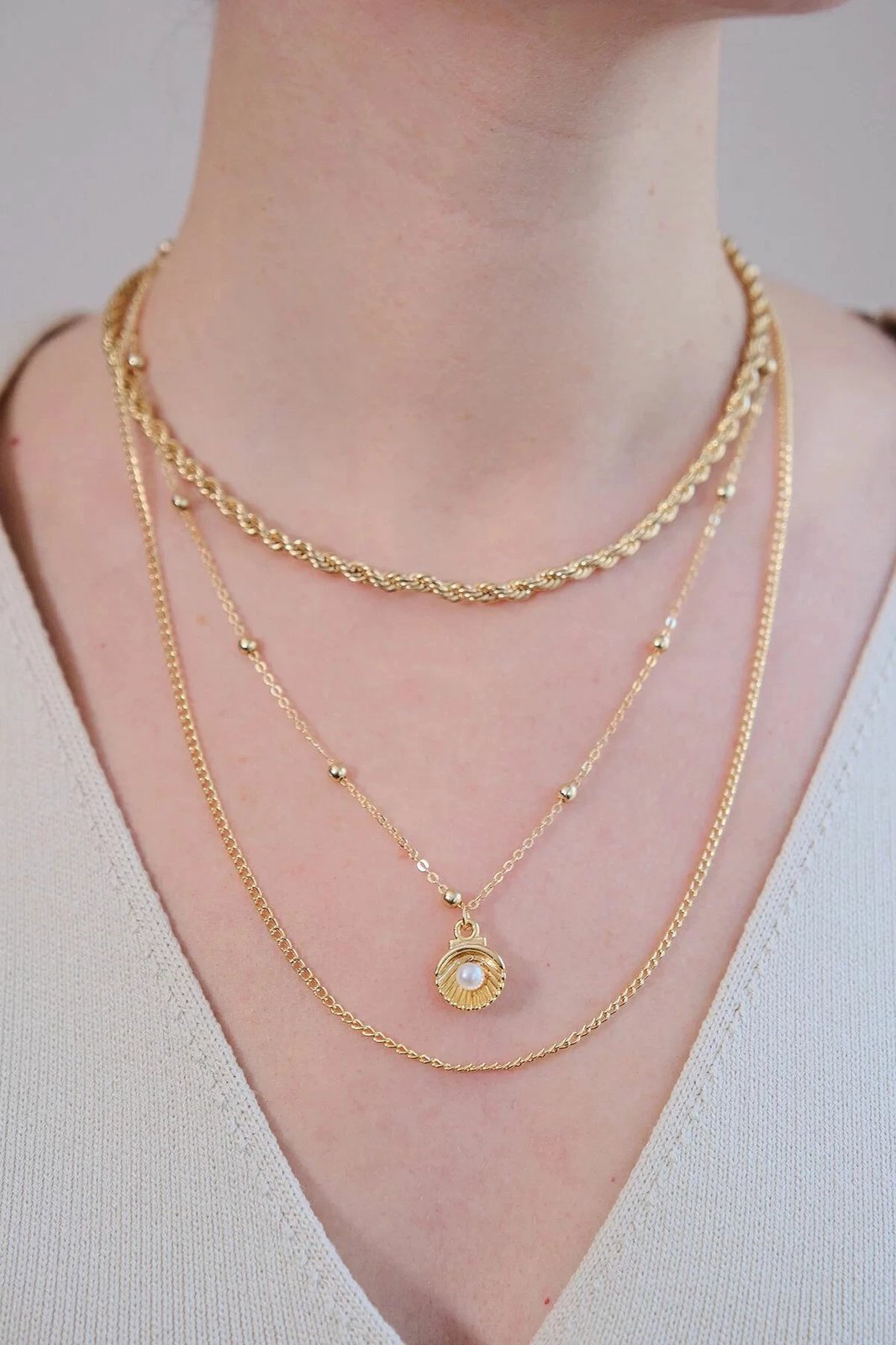 Varëse qafe Jumeon, ngjyrë ari, me gur zirkoni, Gld-3İncikly