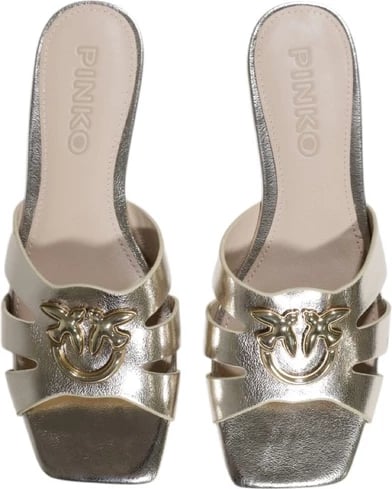 Papuqe femra Pinko, të arta