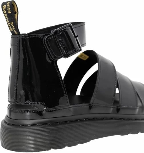 Sandale Dr. Martens femra, e zezë