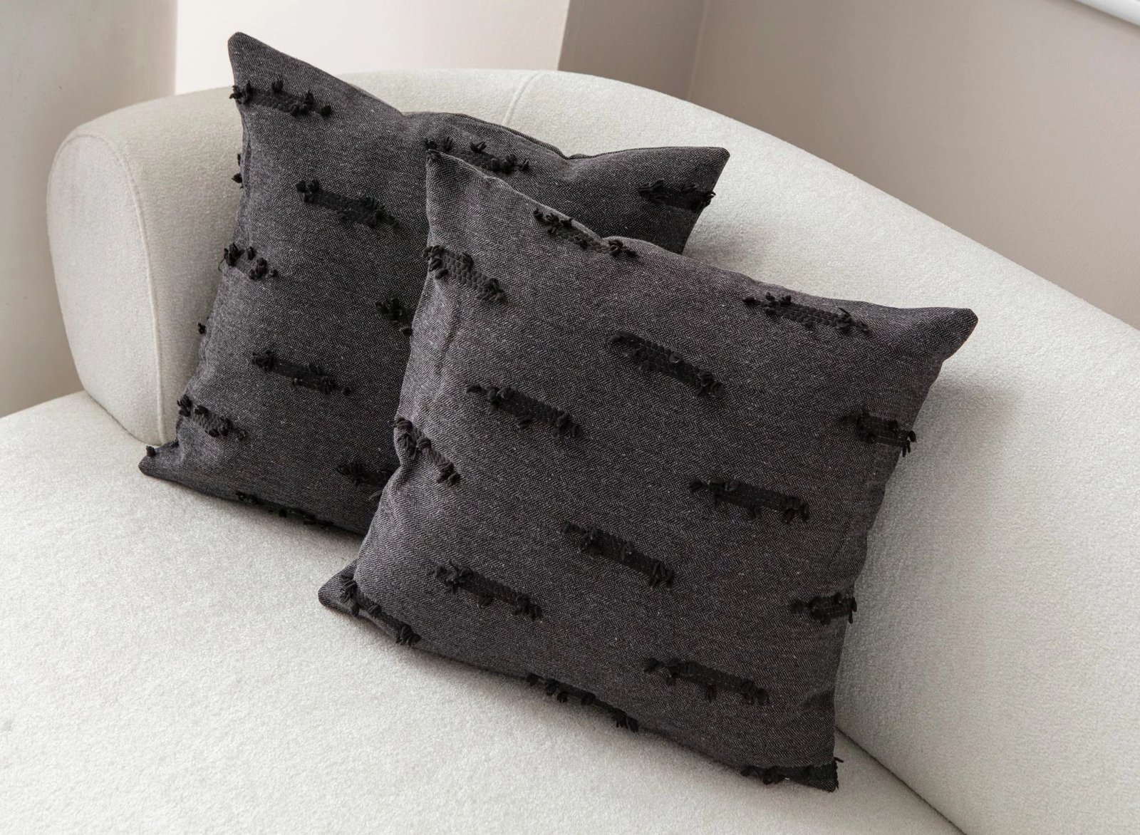 Set mbulesash për jastëkë (2 copë), Evila Originals, Tuffet, e zezë v7