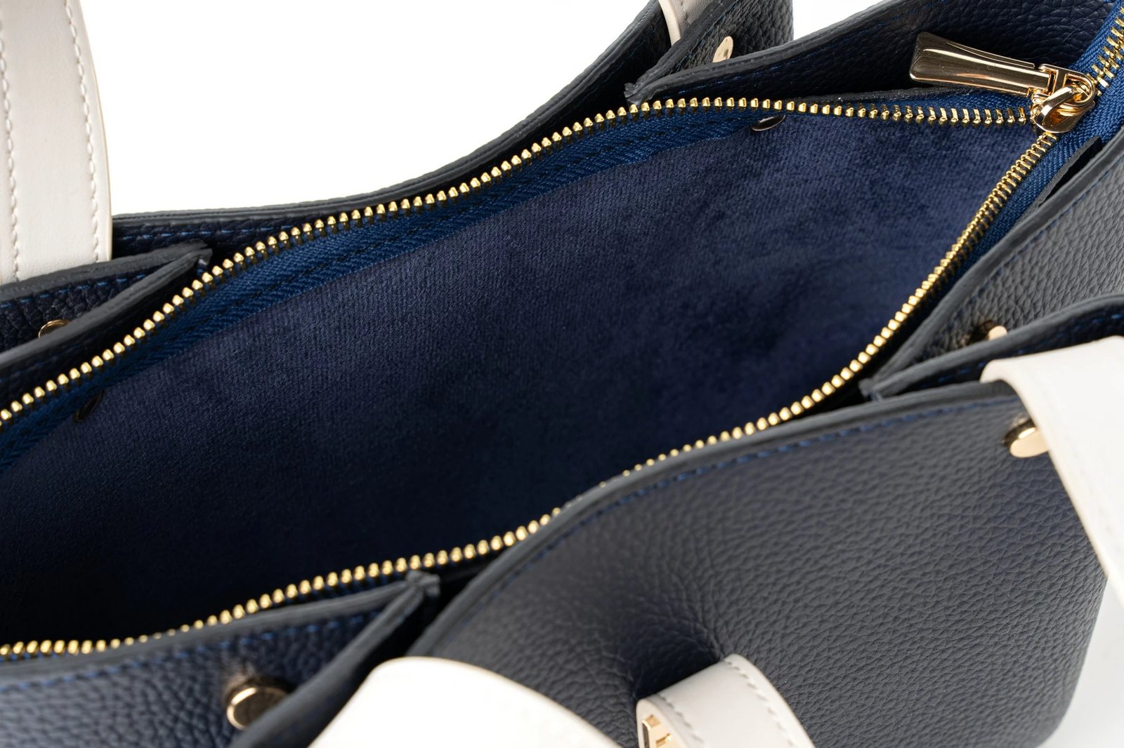 Çantë dore Vince Camuto, Bellagio, ngjyrë kaltër e errët dhe krem