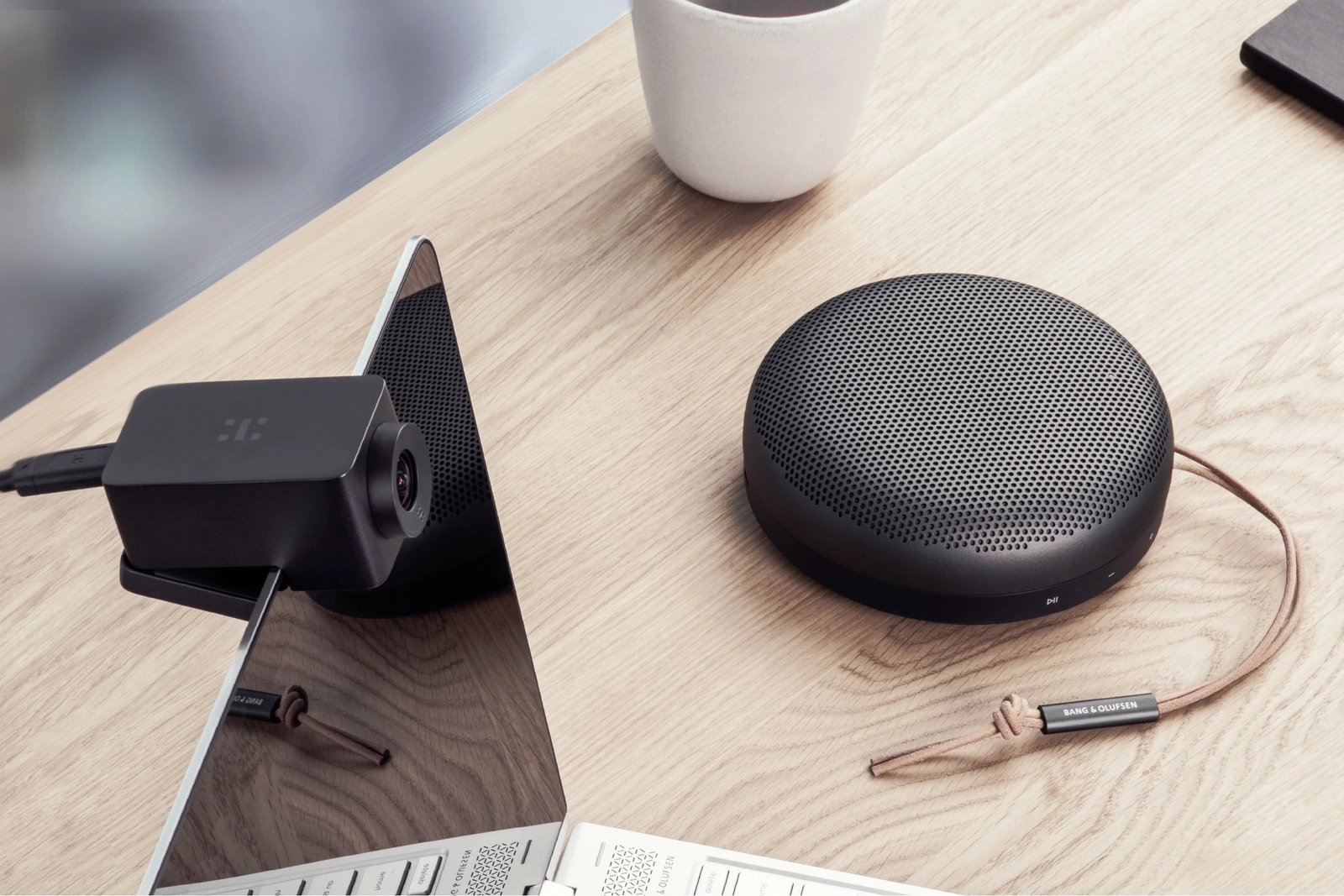 Altoparlant Bluetooth Bang & Olufsen BeoPlay A1 2nd Edition, 3000mAh, Anthracite Black
