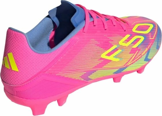 Çizme futbolli adidas për meshkuj dhe fëmijë, rozë