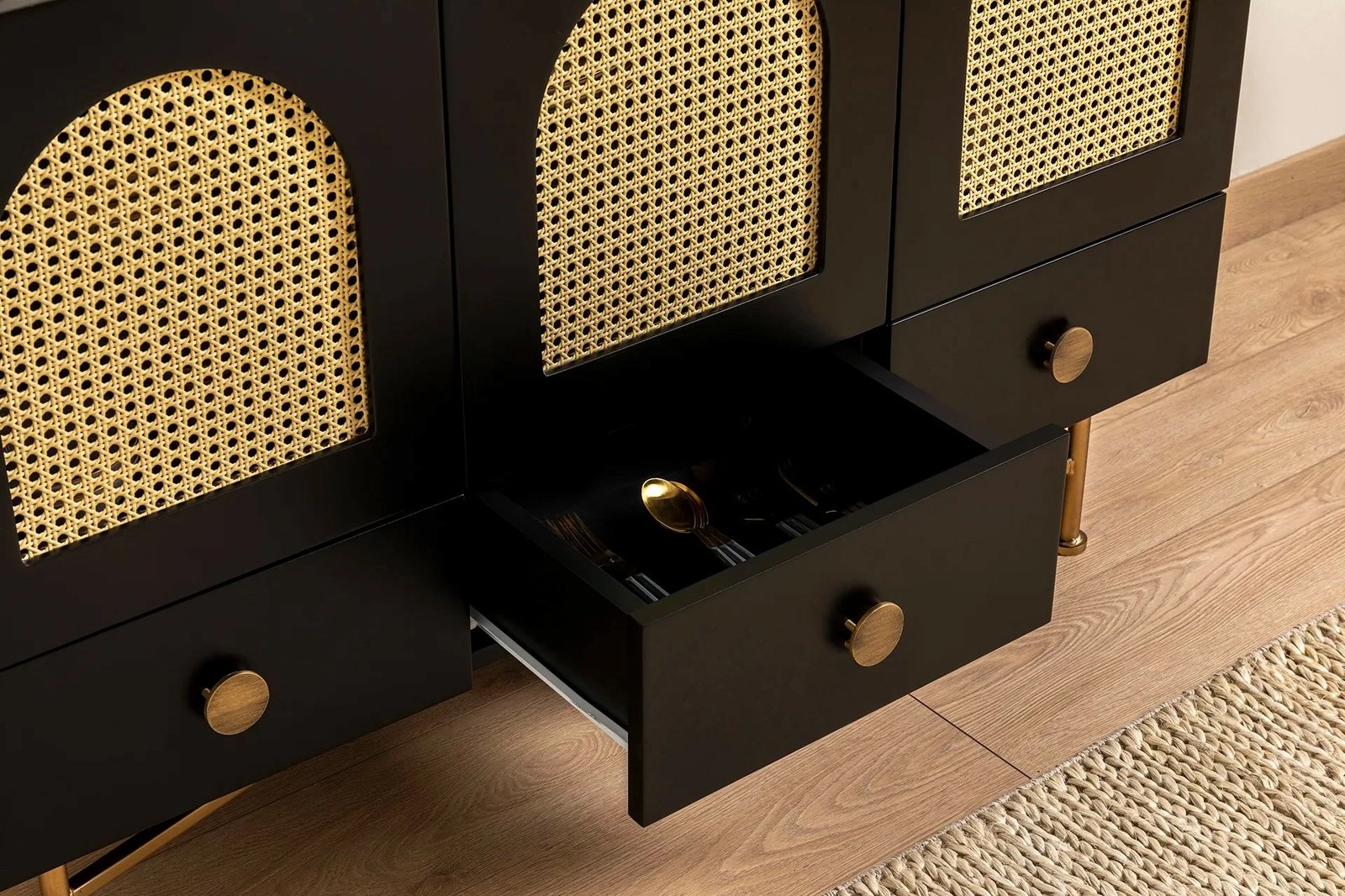 Konsolë Hanah Home, Cliff 63, e zezë