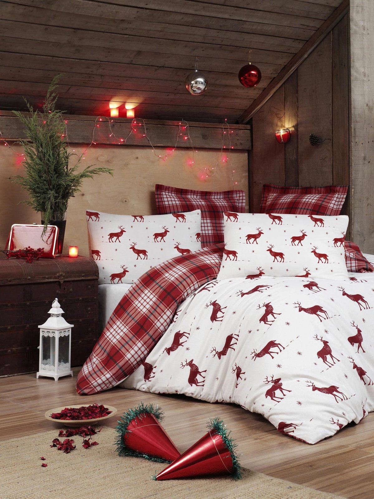 Set mbulesë jorgan XXL, njësh, L'essentiel, dizajn me drerë, ngjyrë e kuqe e thellë Set mbulesë jorgan XXL, njësh, L'essentiel, dizajn me drerë, ngjyrë e kuqe e thellë