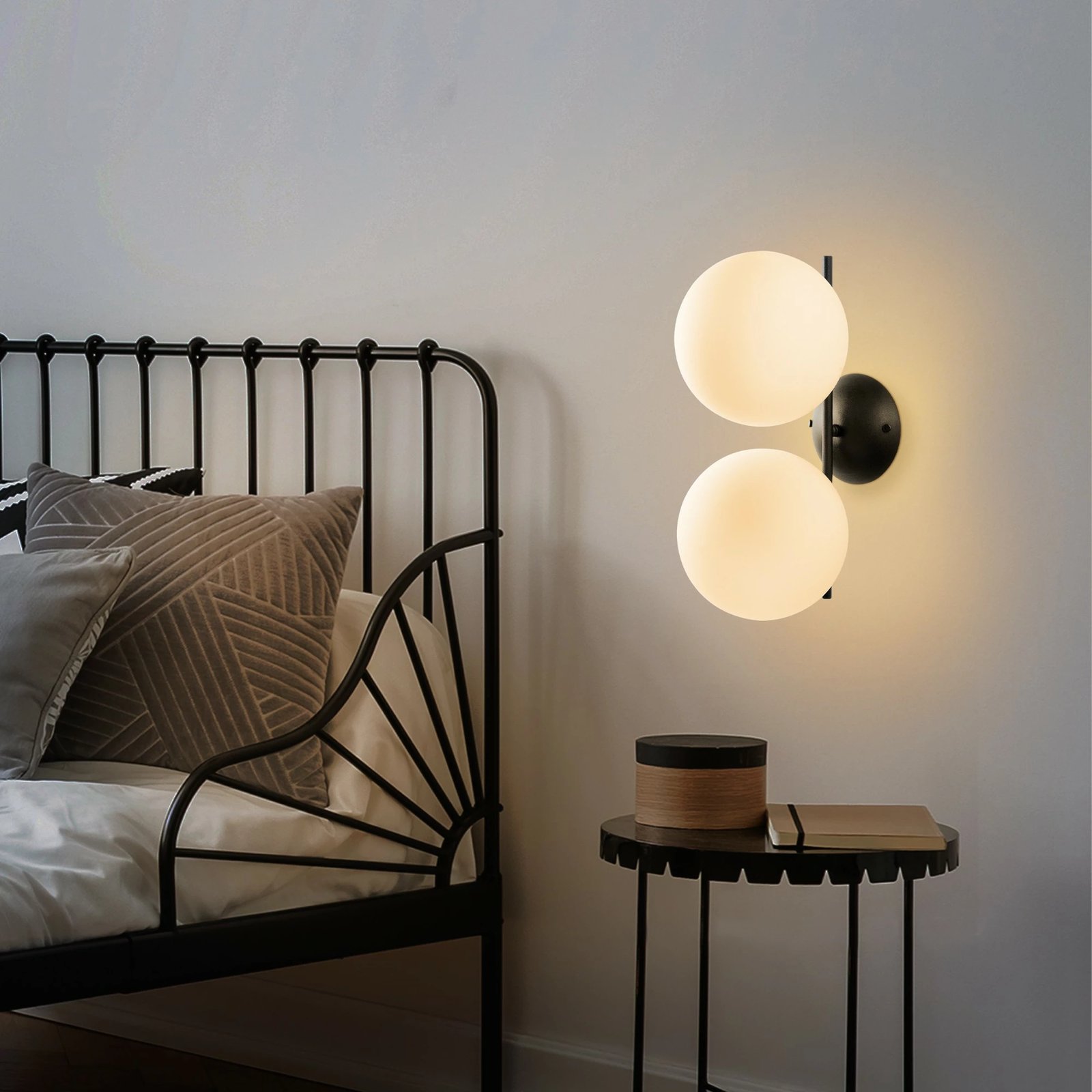 Llambë muri Opviq, Luminar - 14150, ngjyrë e zezë