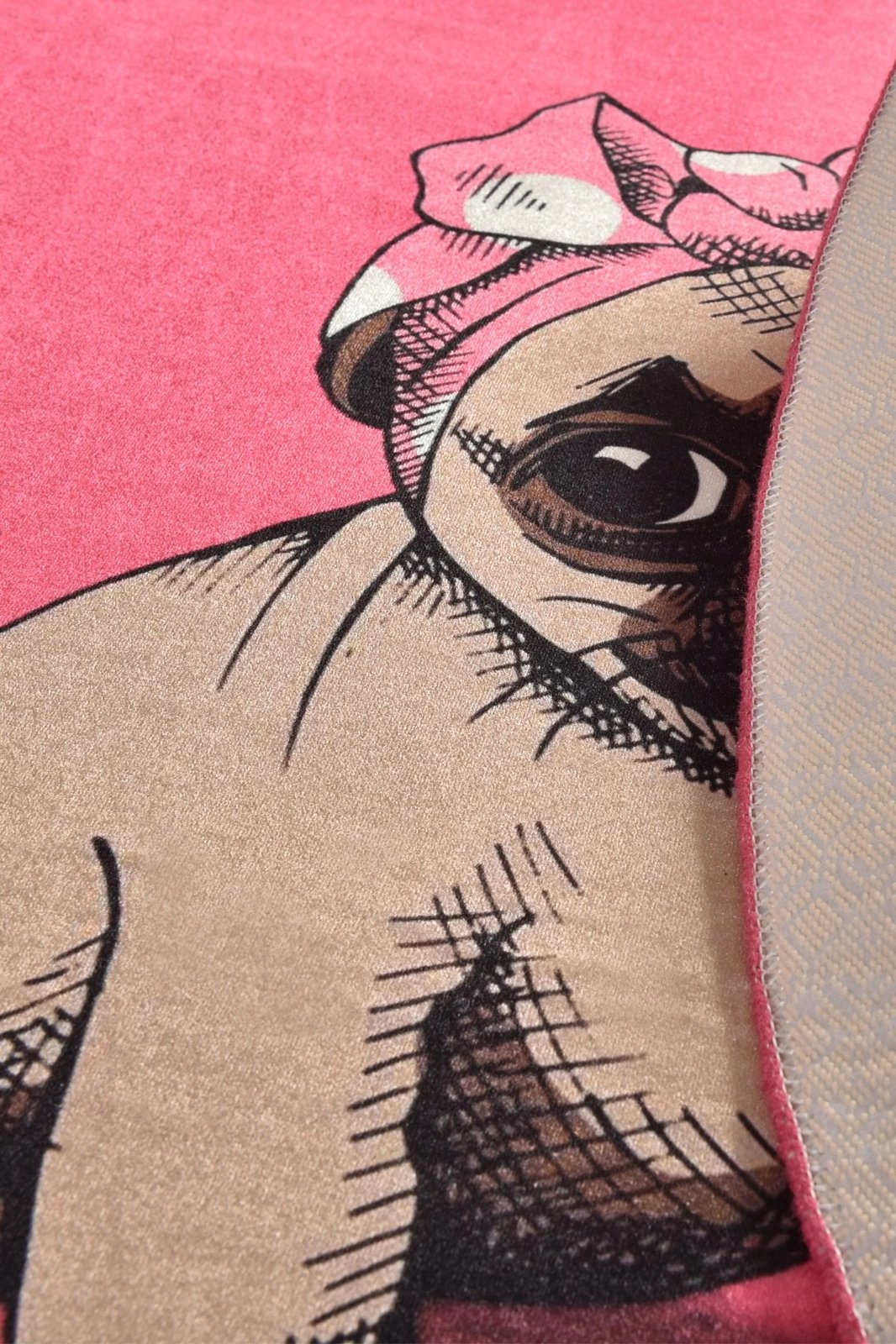 Tapet për banjo, Mijölnir, dizajn me qen Pug, rozë, 100 cm