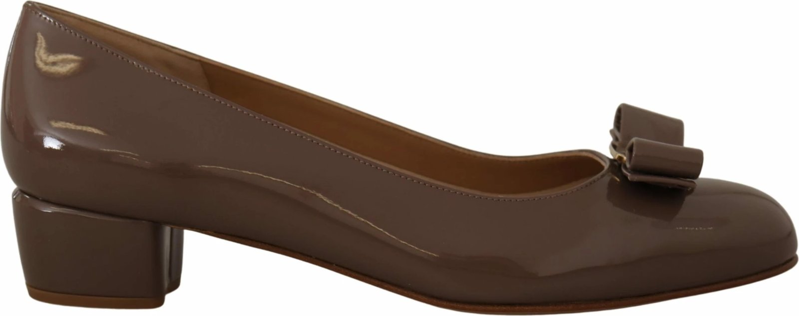 Këpucë me taka për femra Salvatore Ferragamo, të kafta