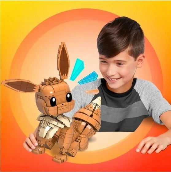Set blloqe Mega Bloks Pokemon Eevee i madh, 830 pjesë