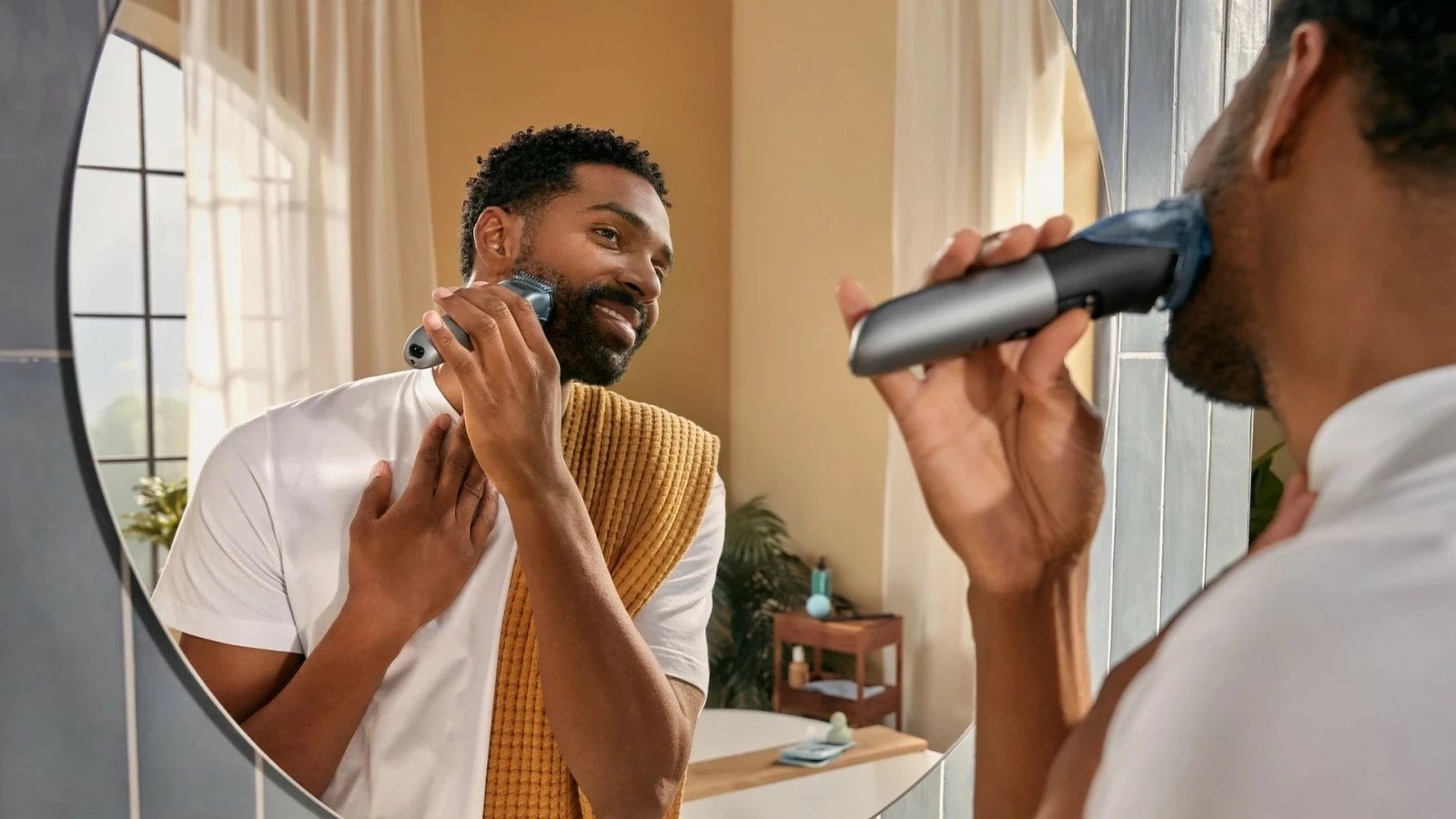 Trimmer mjekre, Philips BT7670/15, 40 nivele 0.4–20 mm, teh metal vetë-mprehës, 120 min, Wet & Dry, gri