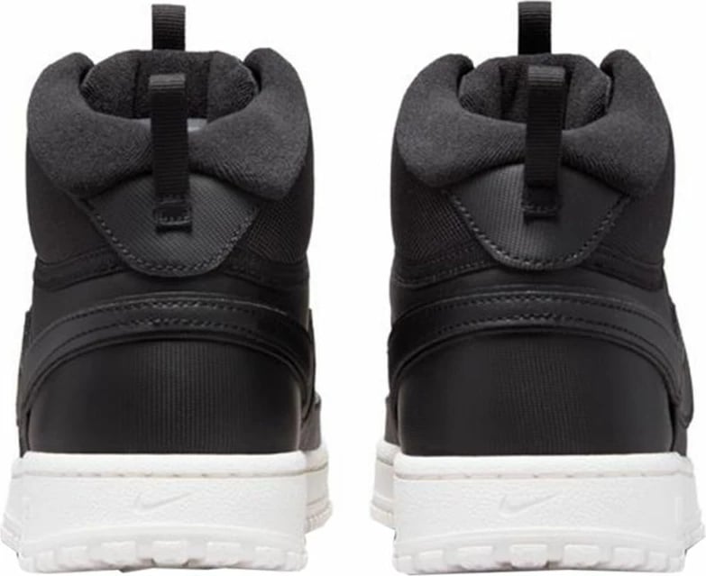 Atlete për meshkuj Nike, të zeza