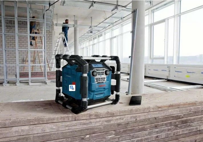 Radio portabel Bosch GPB 18V-5 C Professional, digjitale, 12W, blu