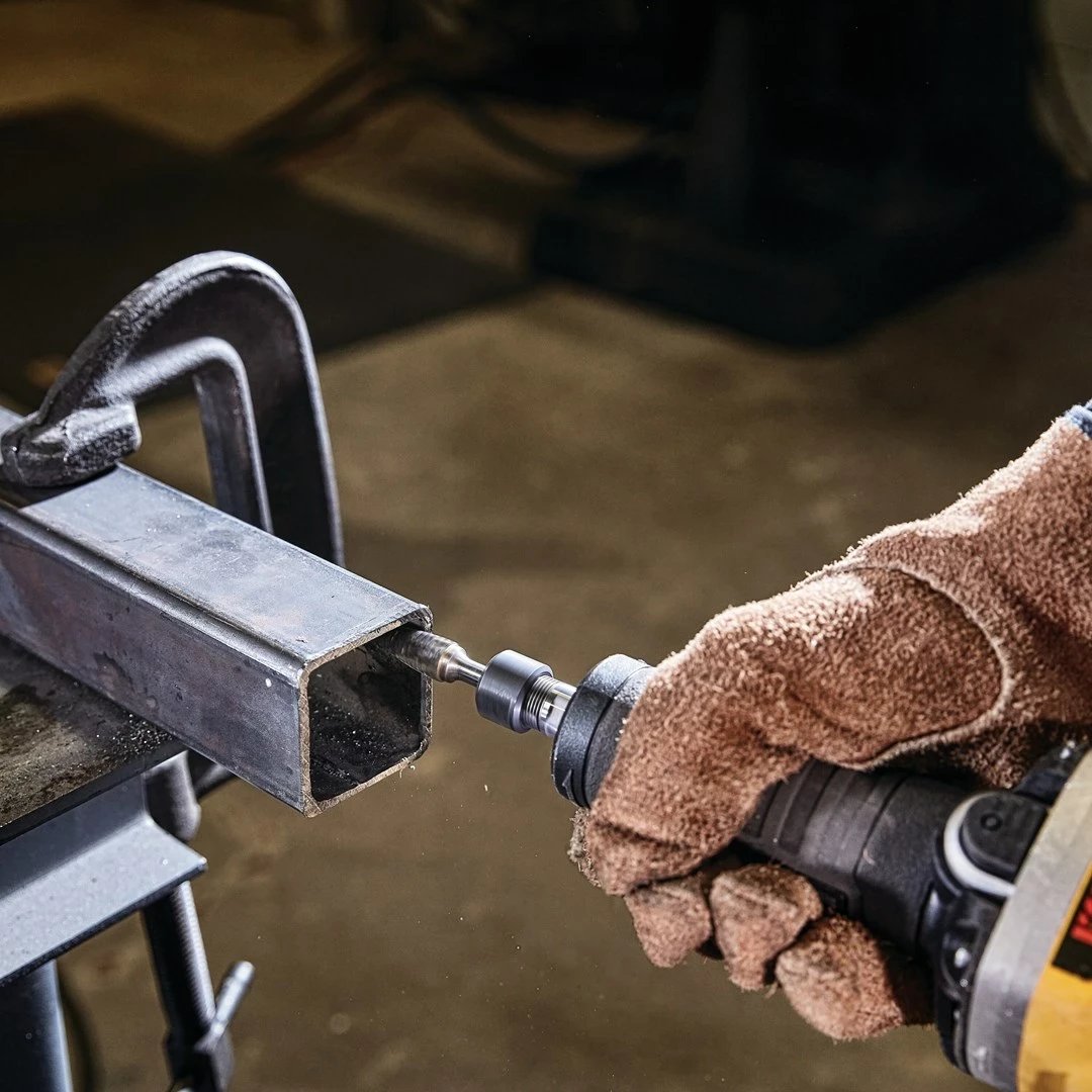 Makinë drejtëbluese DeWALT DWE4997-QS, 1300 W, 25000 RPM, e verdhë/zezë