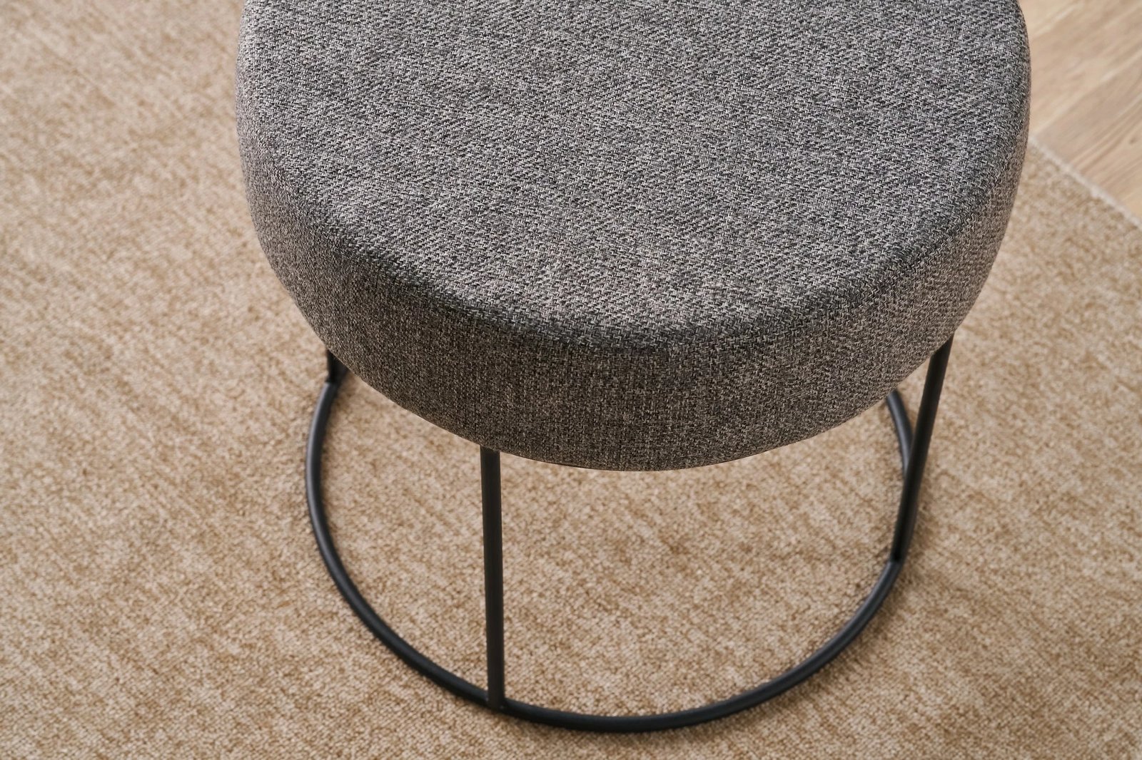 Puf Atelier del Sofa, ngjyrë antracit, Didim