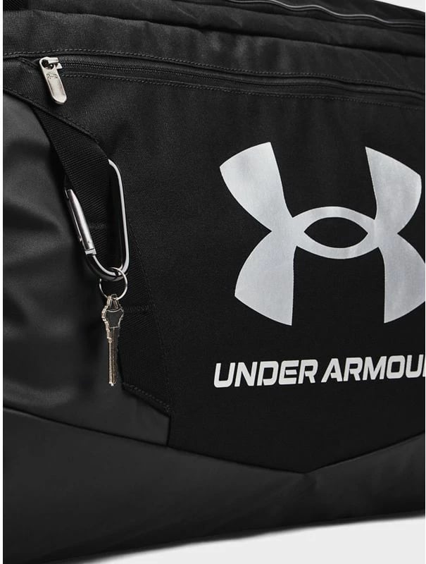 Çantë Under Armour për stërvitje, e zezë