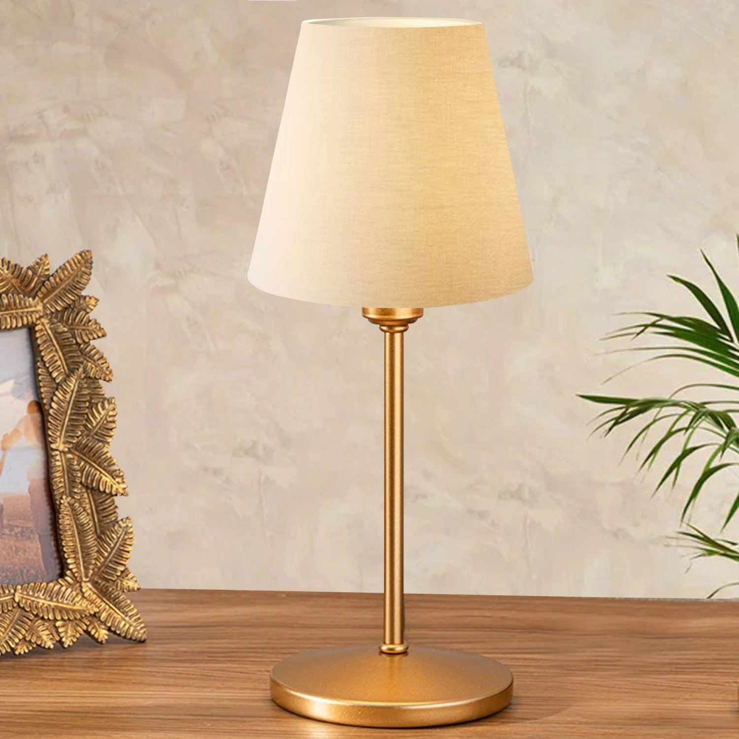 Llambë tavoline Opviq, AYD-3579, ngjyrë krem