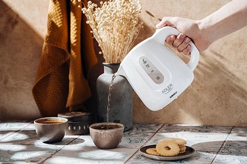 çajnik elektrik Adler AD 1373 1.0L 850W plastikë i bardhë