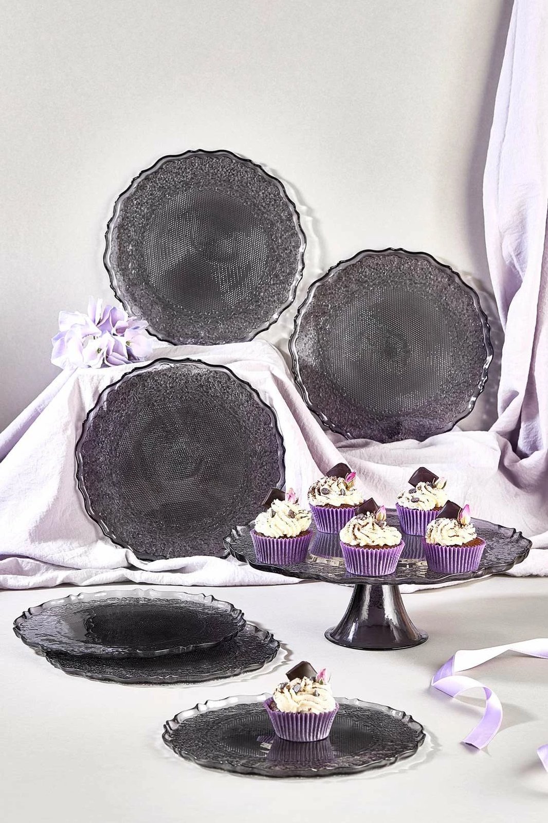 Set pjatash për ëmbëlsira (7 copë), Hermia Concept, Goblen7, e zezë