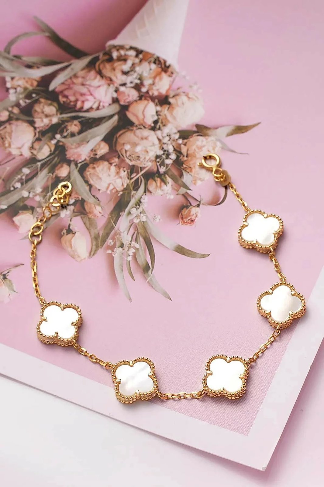 Byzylyk Jumeon, ngjyrë ari, Gld-Vnclfbl