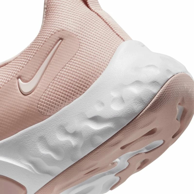 Atlete për femra Nike, të kuqe