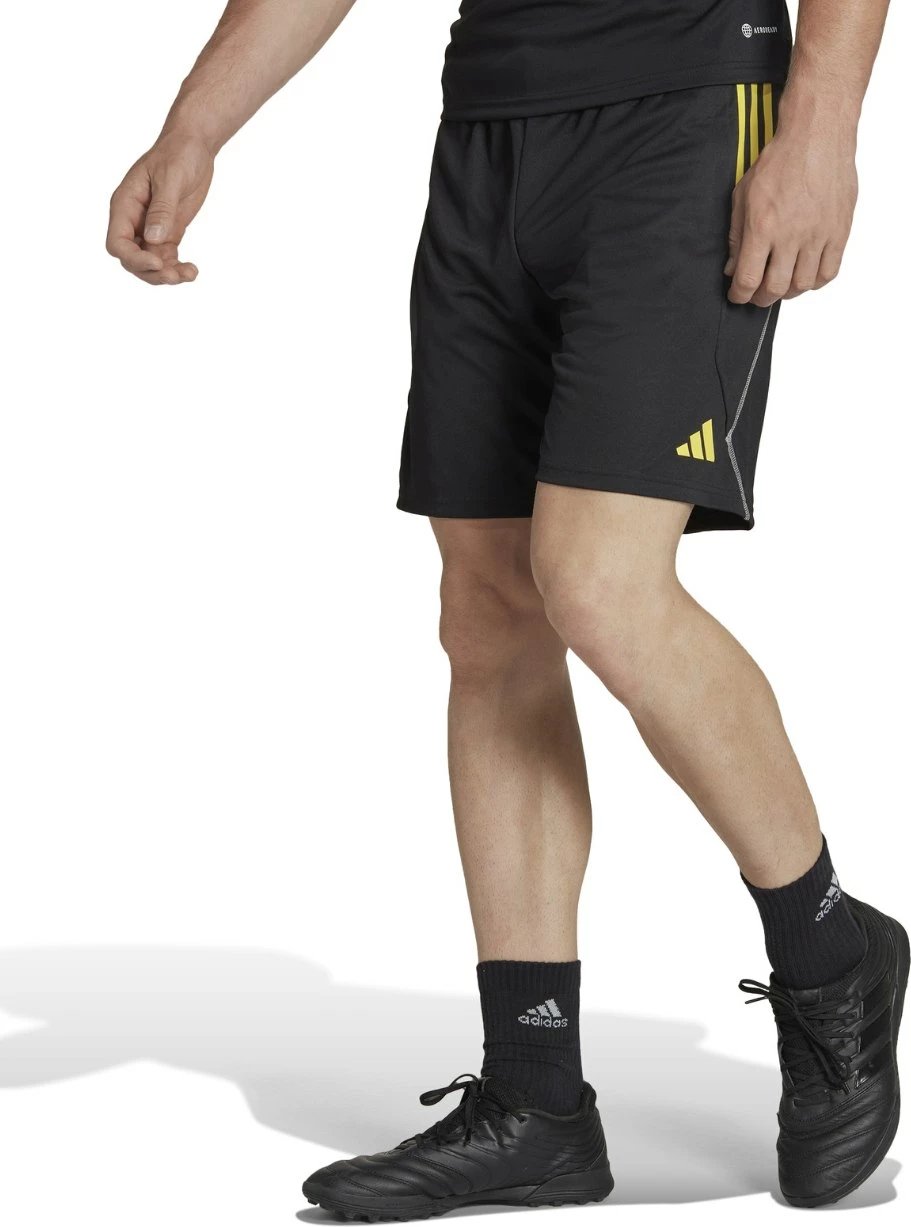 Shorce për meshkuj adidas, të zeza