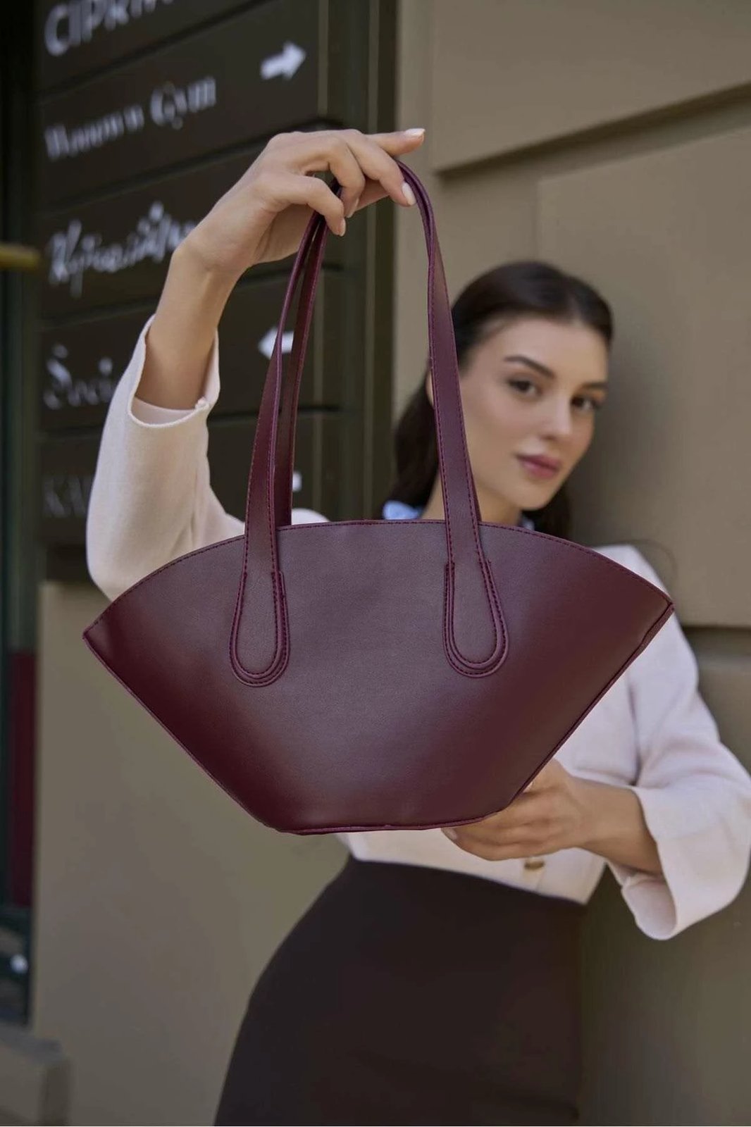 Çantë dore Zoozie, ngjyrë e kuqe e thellë (Claret Red), MK1020224SV10-002