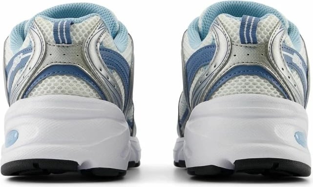 Atlete New Balance, të bardha