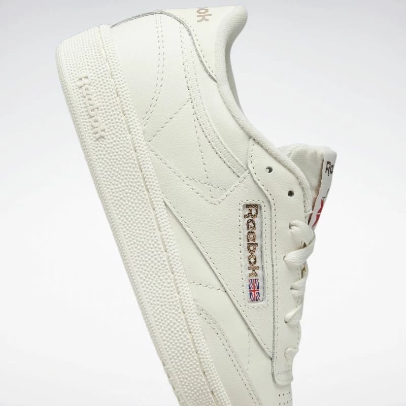 Atlete femra Reebok, të bardha