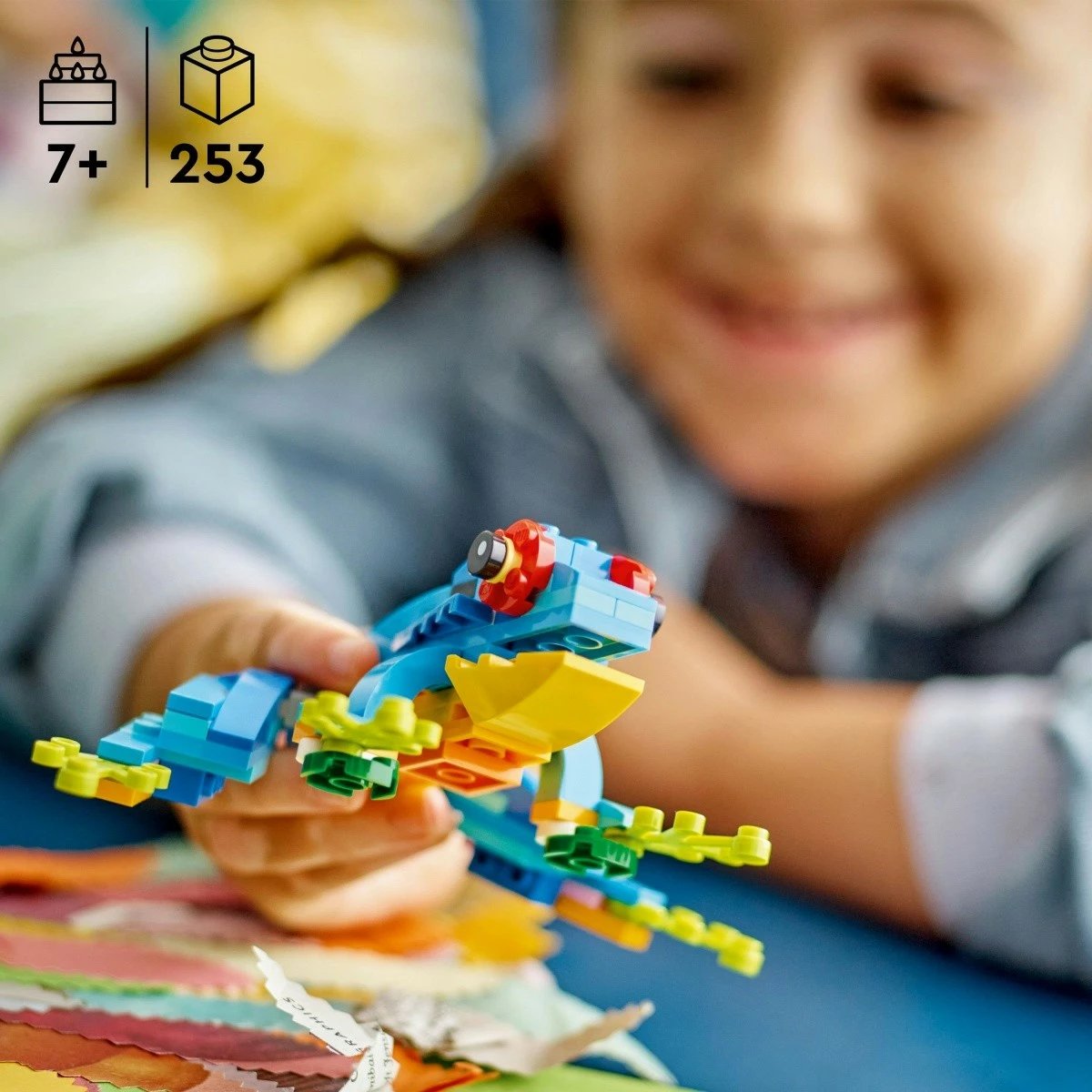 Set LEGO Creator 3-in-1, 31136 Exotic Parrot, 253 pjesë, shumëngjyrësh
