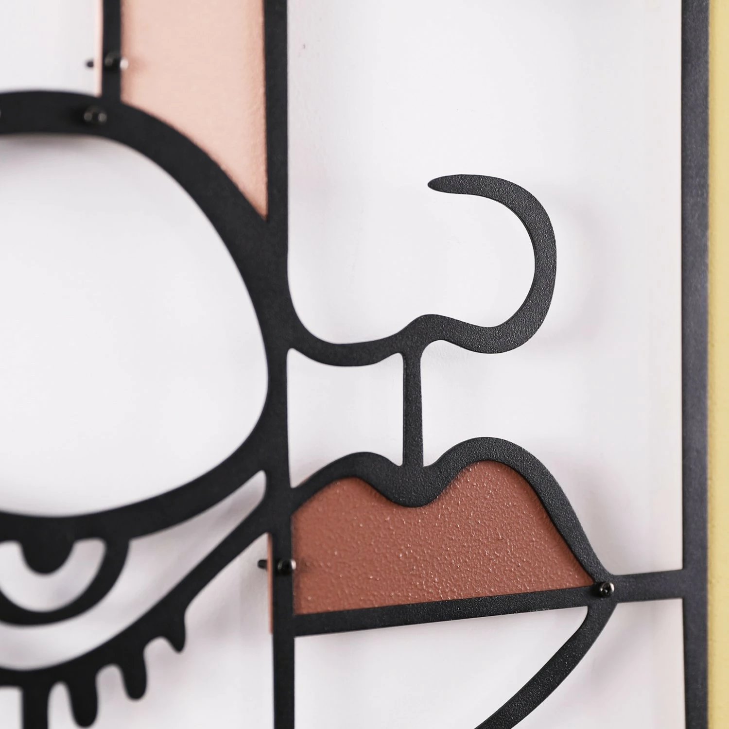 Aksesor dekorativ për mur, metalik, Wallity Kubizm 28, shumëngjyrësh, 68x39cm