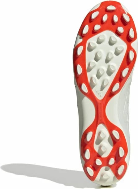 Atlete për futboll adidas për meshkuj, të bardha