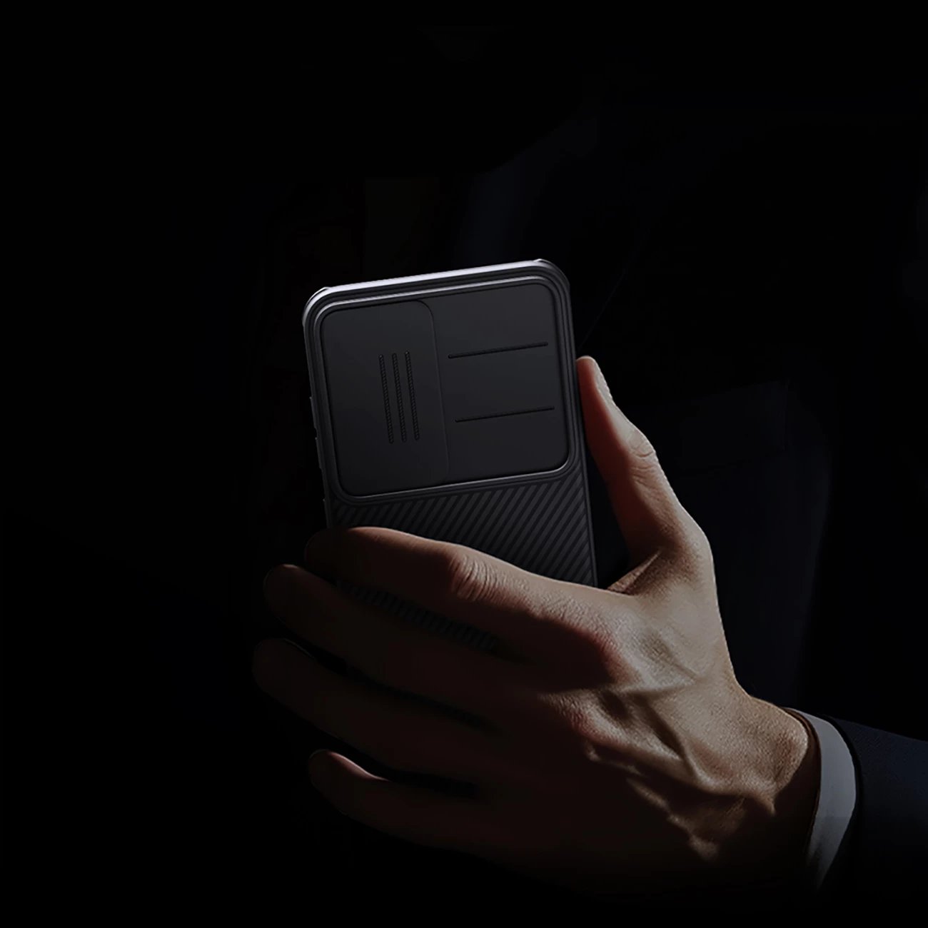 Mbështjellës Nillkin CamShield Pro për Samsung Galaxy S25, me mbulesë kamere, i zi