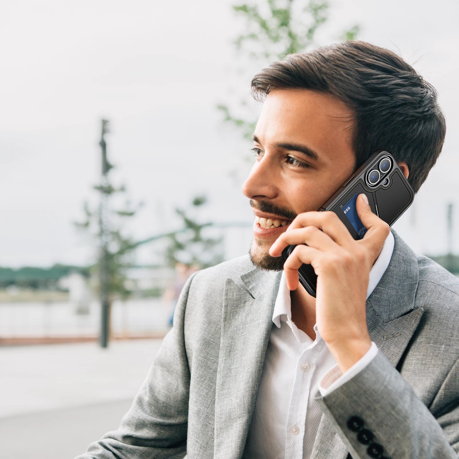 Mbështjellës Dux Ducis Rafi II Mag për iPhone 16, me MagSafe, portofol RFID, me mbajtëse, i zi