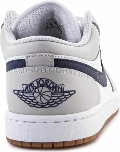 Atlete për meshkuj Nike, të bardha navy