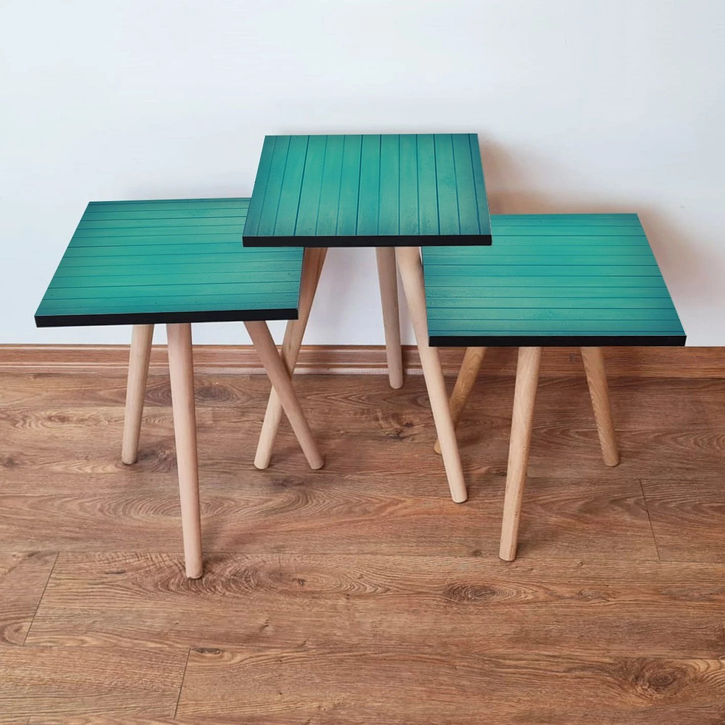 Set tavolina të mbivendosura, 3 copë, ngjyrë kaltër, Skye Decor, 3Shp333