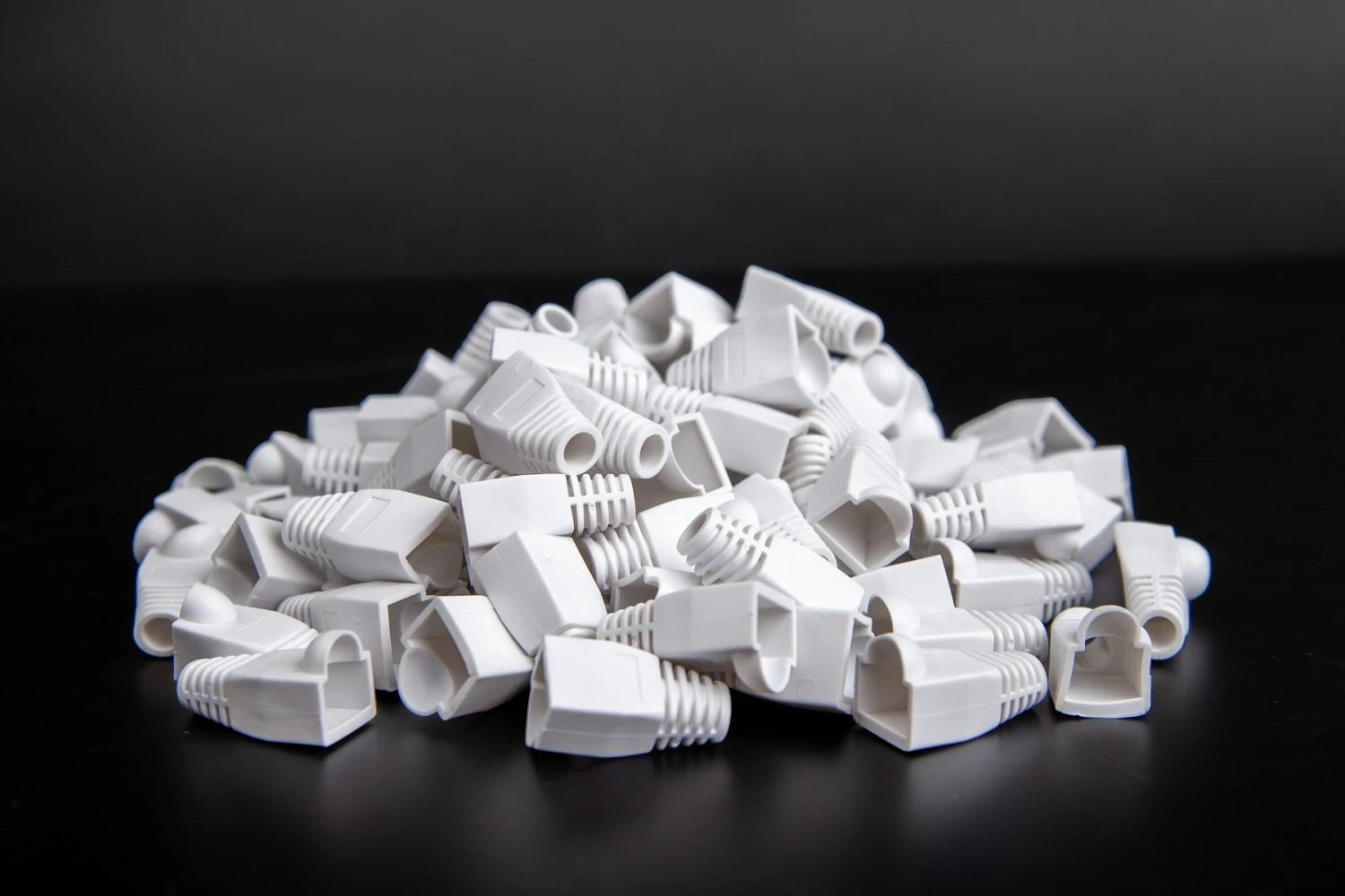 Mbështjellës RJ45 Unitek, 6 mm, 100 copë, e bardhë