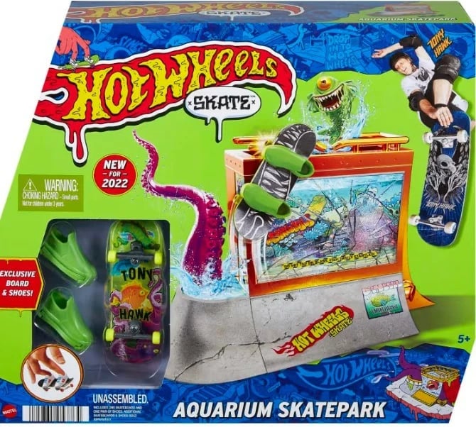 Set lodrash Hot Wheels Skatepark Aquarium me fingerboard Tony Hawk, shumëngjyrësh