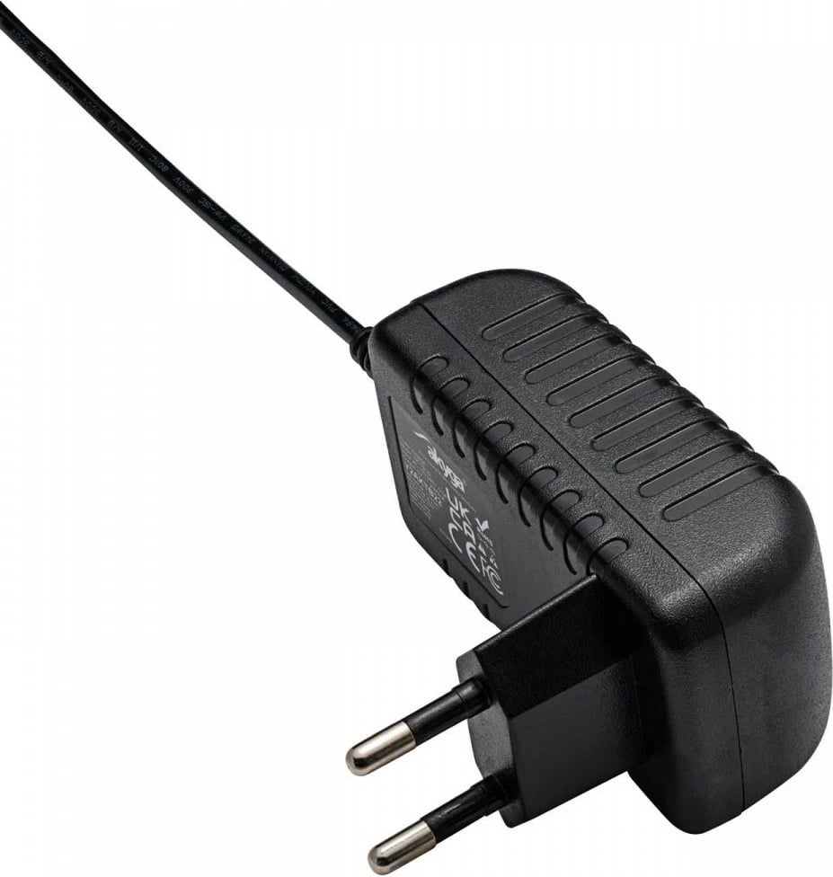 Adapter universal rryme AKYGA AK-TB-22, 5V/2A, 10W, 5.5x2.1mm, i zi