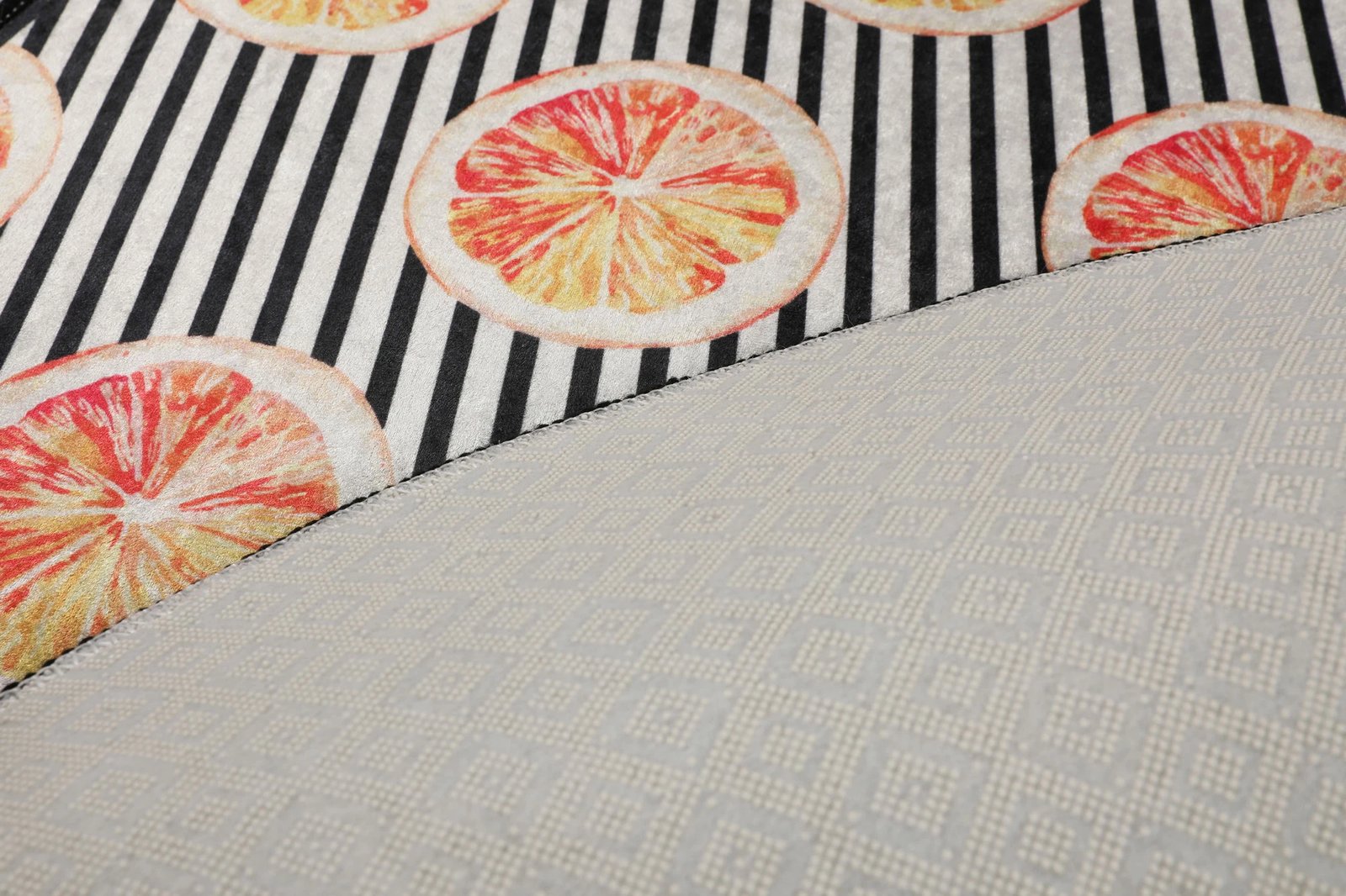 Tapet banje i rrumbullakët, Mijölnir, Tranche Circle Djt 80, shumëngjyrësh