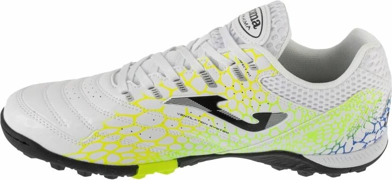 Atlete futbolli Joma, të bardha