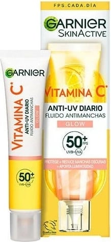 Fluid për fytyrë Garnier Skinactive Vitamina C Antimanchas SPF50 Glow unisex 40ml